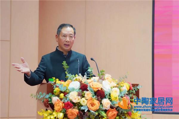 新明珠陶瓷集团召开2021新春工作会议：集万人智慧，向百亿冲刺