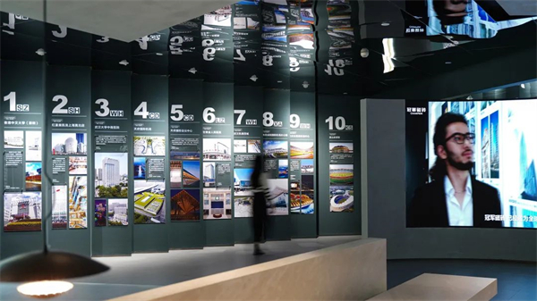 冠军磁砖2000+㎡岩板工程展厅个性上线